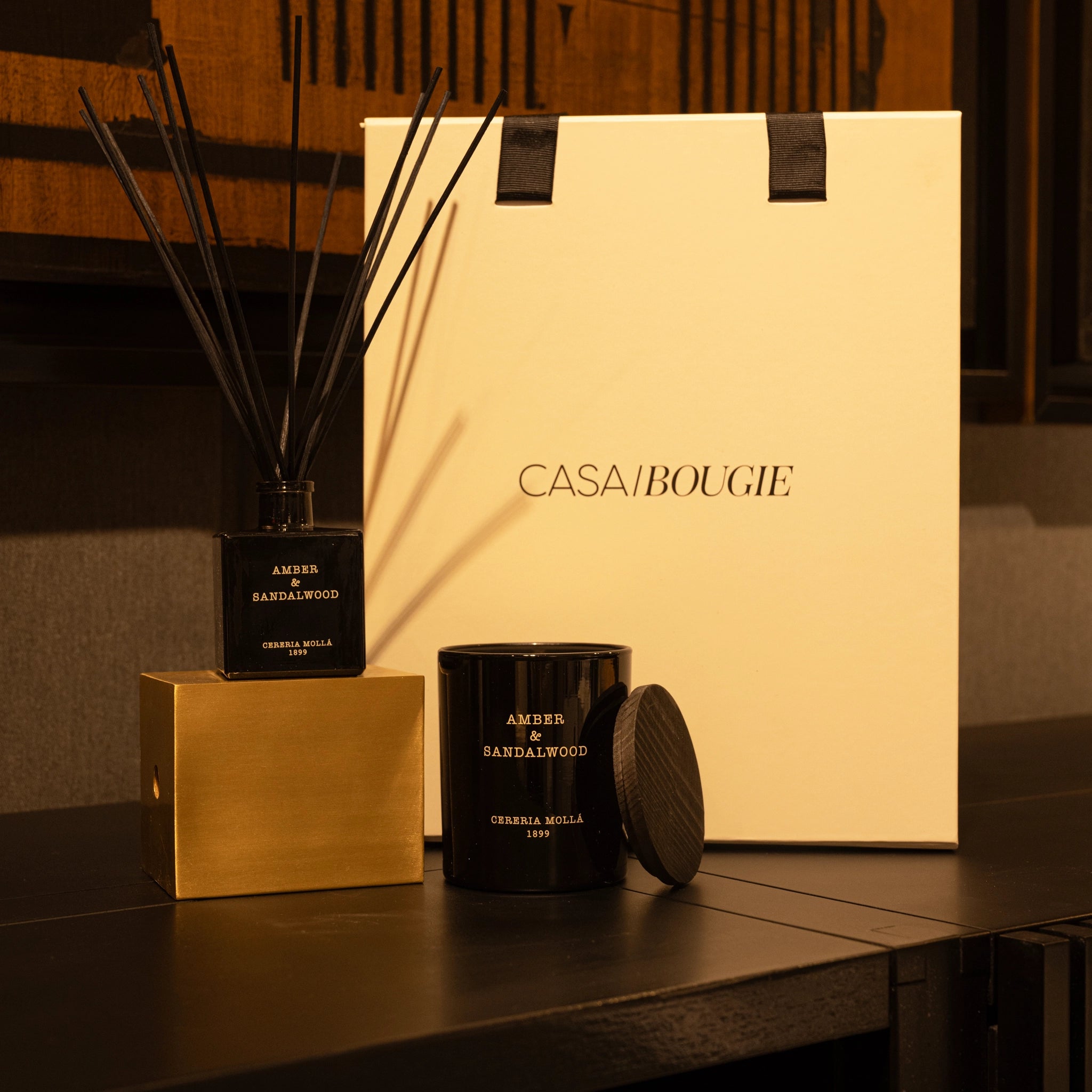 Set Vela + Difusor Aromático de Varillas Bulgarian Rose & Oud - Casa/Bougie