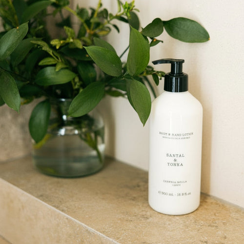 Crema Hidratante Santal & Tonka 500 ml - Casa/Bougie